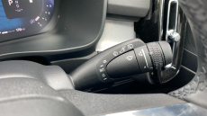 Volvo XC40 2.0 B3P Plus Black Edition 5dr Auto Petrol Estate